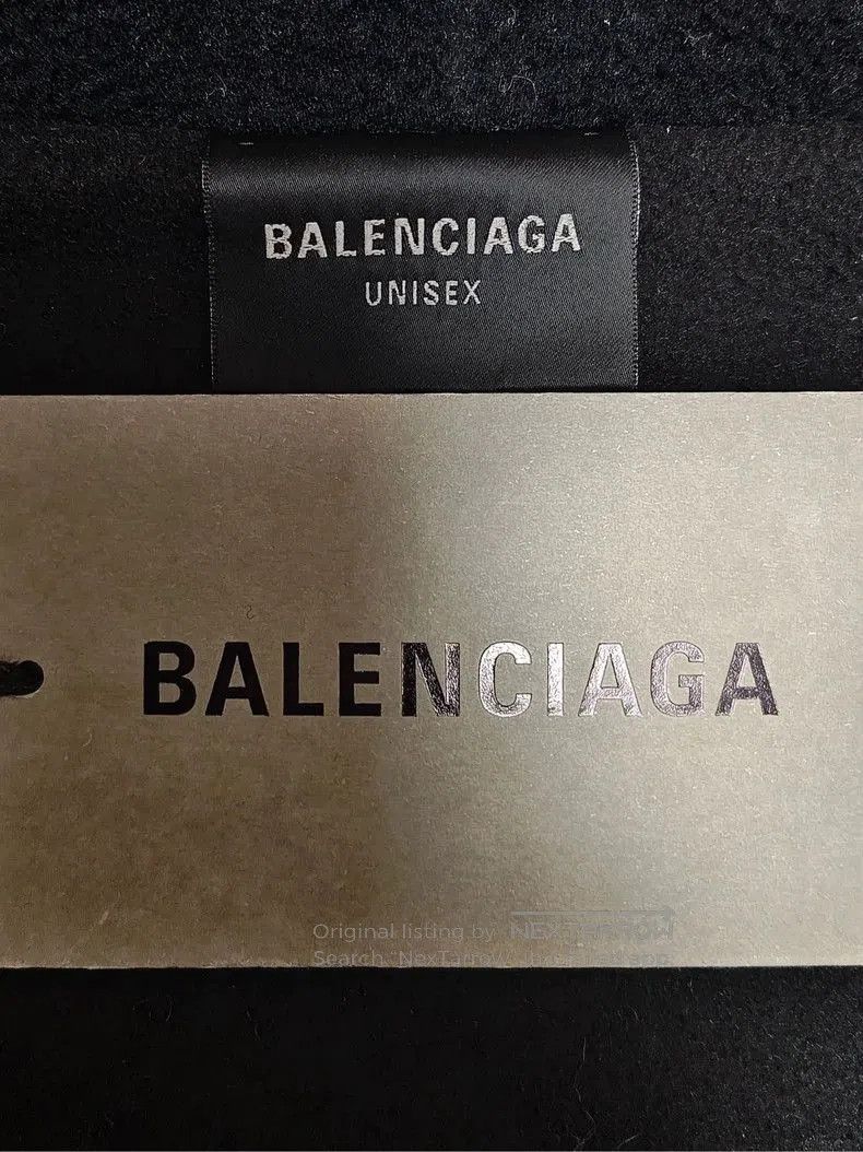Balenciaga Balenciaga Teddy Hoodie with Paris Night Scene. Size US S / EU 44-46 / 1 - 5 Thumbnail