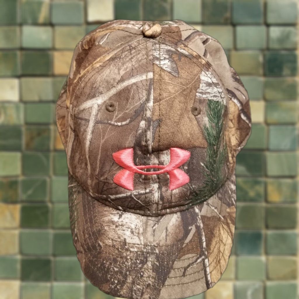 Under Armour Under Armour Camo Cap Hat Womens Brown Pink Logo Snap back Adjustable Hunting Cap Size ONE SIZE - 1 Thumbnail