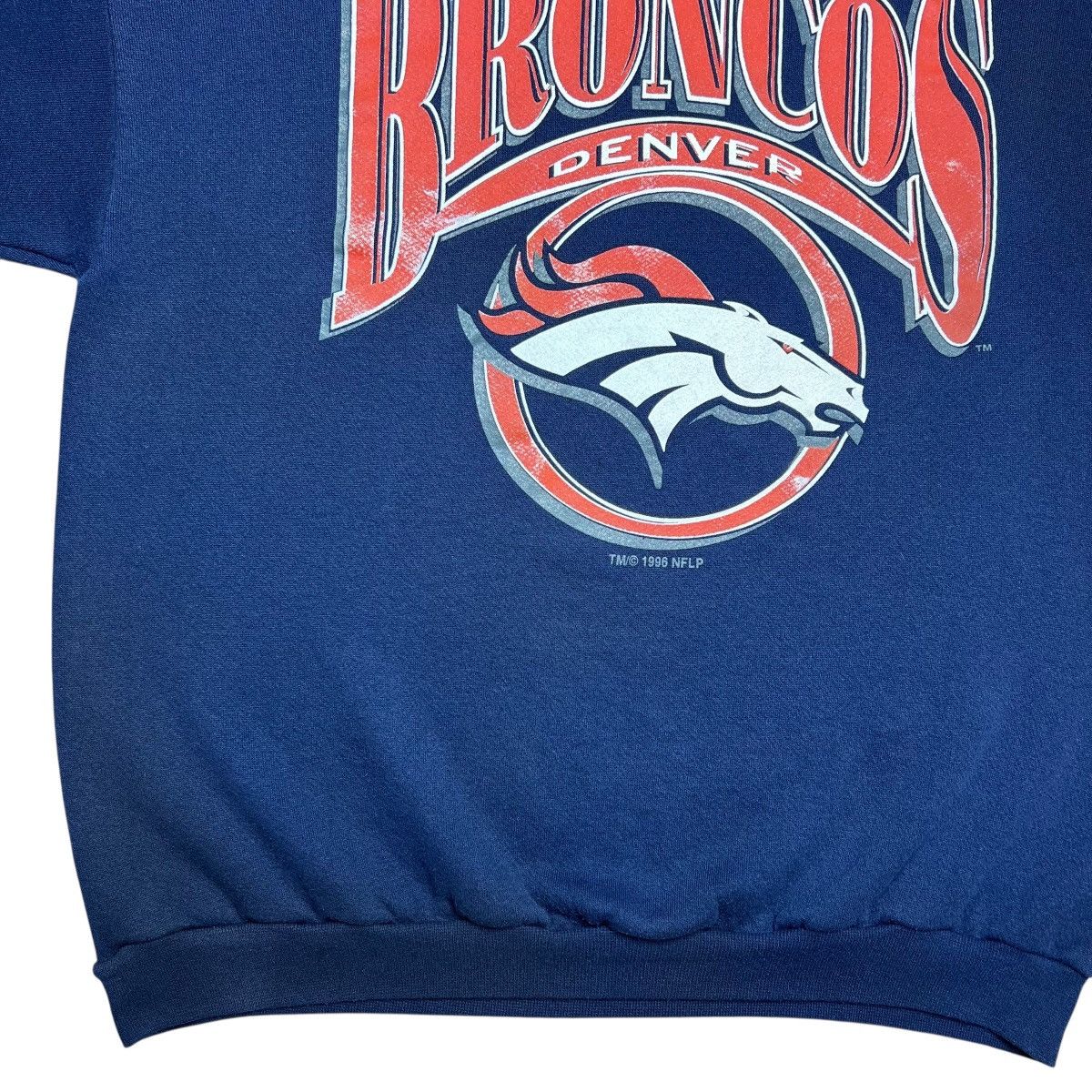 Logo 7 Vintage 1996 NFL Denver Broncos Spell Out Logo 7 Sweatshirt Size US XL / EU 56 / 4 - 8 Thumbnail