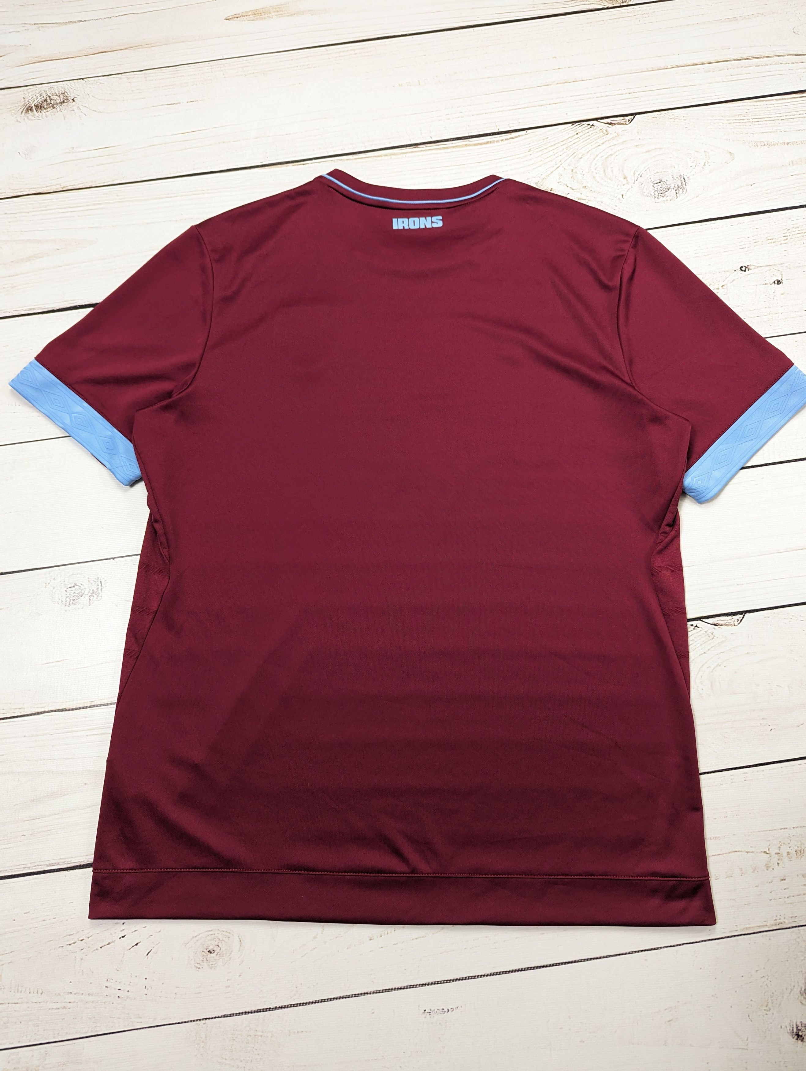 Umbro Umbro West Ham United Irons jersey t-shirt Size US XL / EU 56 / 4 - 7 Thumbnail