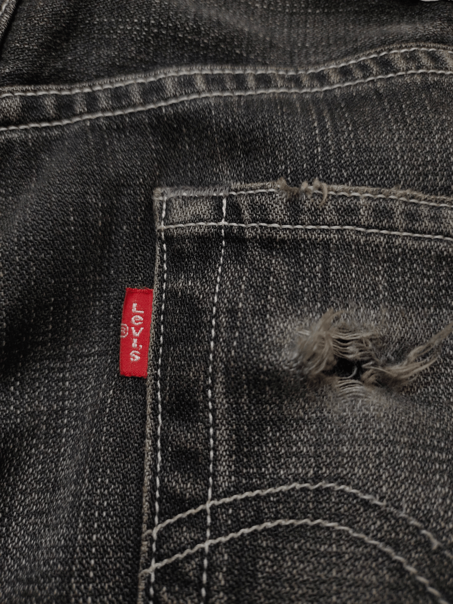 Levi's Vintage Clothing Vintage Levis 504 Distress Faded Wide Leg Denim Jeans Size US 31 - 16 Thumbnail