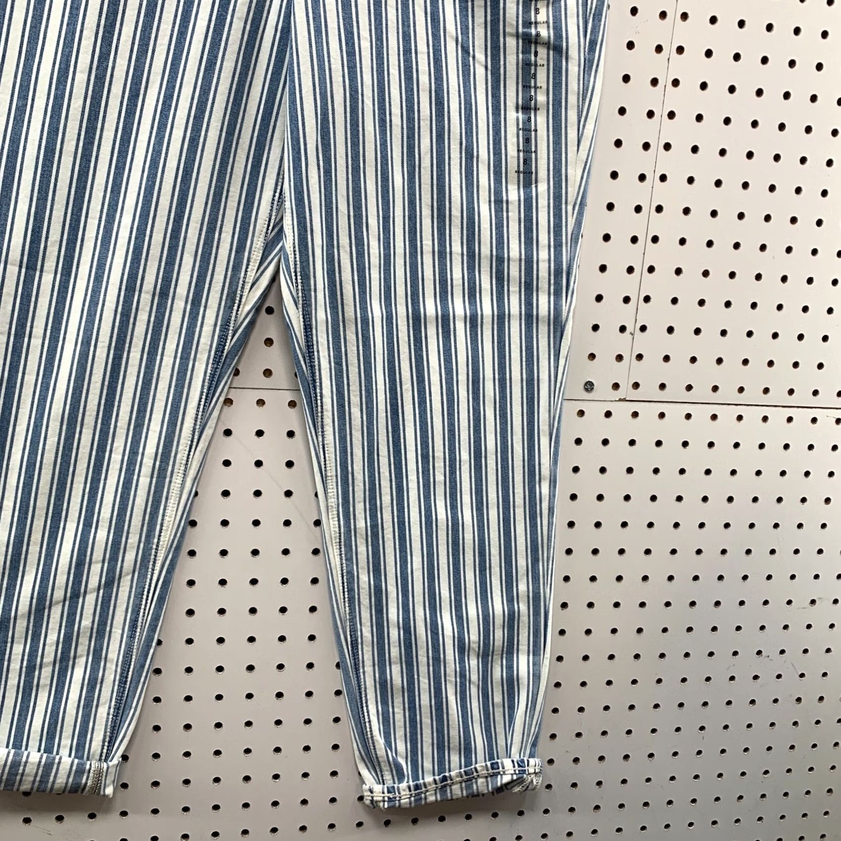 American Eagle Outfitters American Eagle Jeans Womens Size 8 30x28 MOM Denim Retro Indigo Striped NEW NWT Size 30" / US 8 / IT 44 - 4 Thumbnail