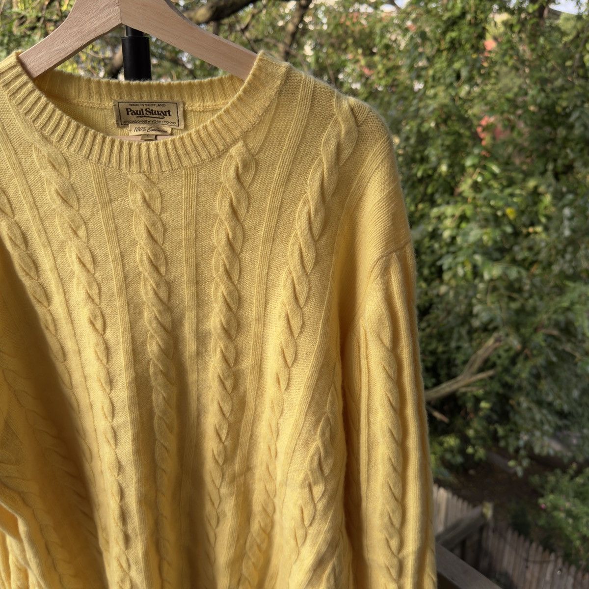 Paul Stuart Paul Stuart Cashmere Cable Crewneck Sweater Size US L / EU 52-54 / 3 - 11 Thumbnail