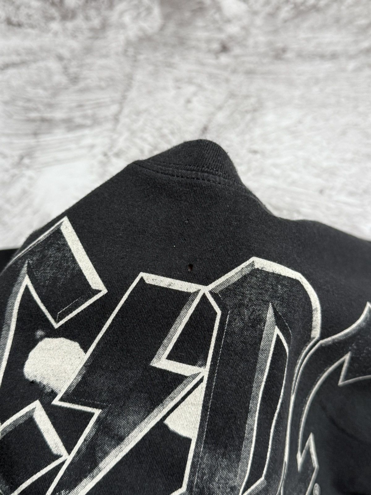 AC/DC Vintage Ac/Dc T-shirt Size US L / EU 52-54 / 3 - 5 Thumbnail