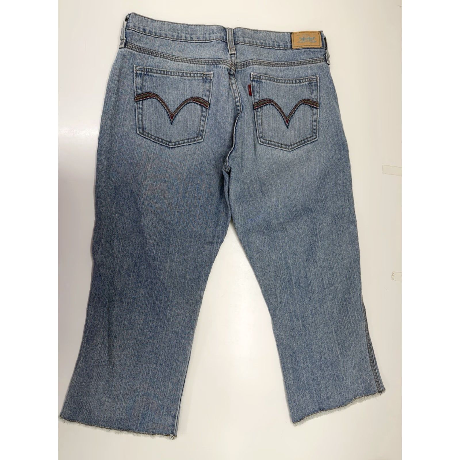 Levi's Levi's Capris Womens Size 10 515 Denim Cut Offs Size ONE SIZE - 6 Thumbnail