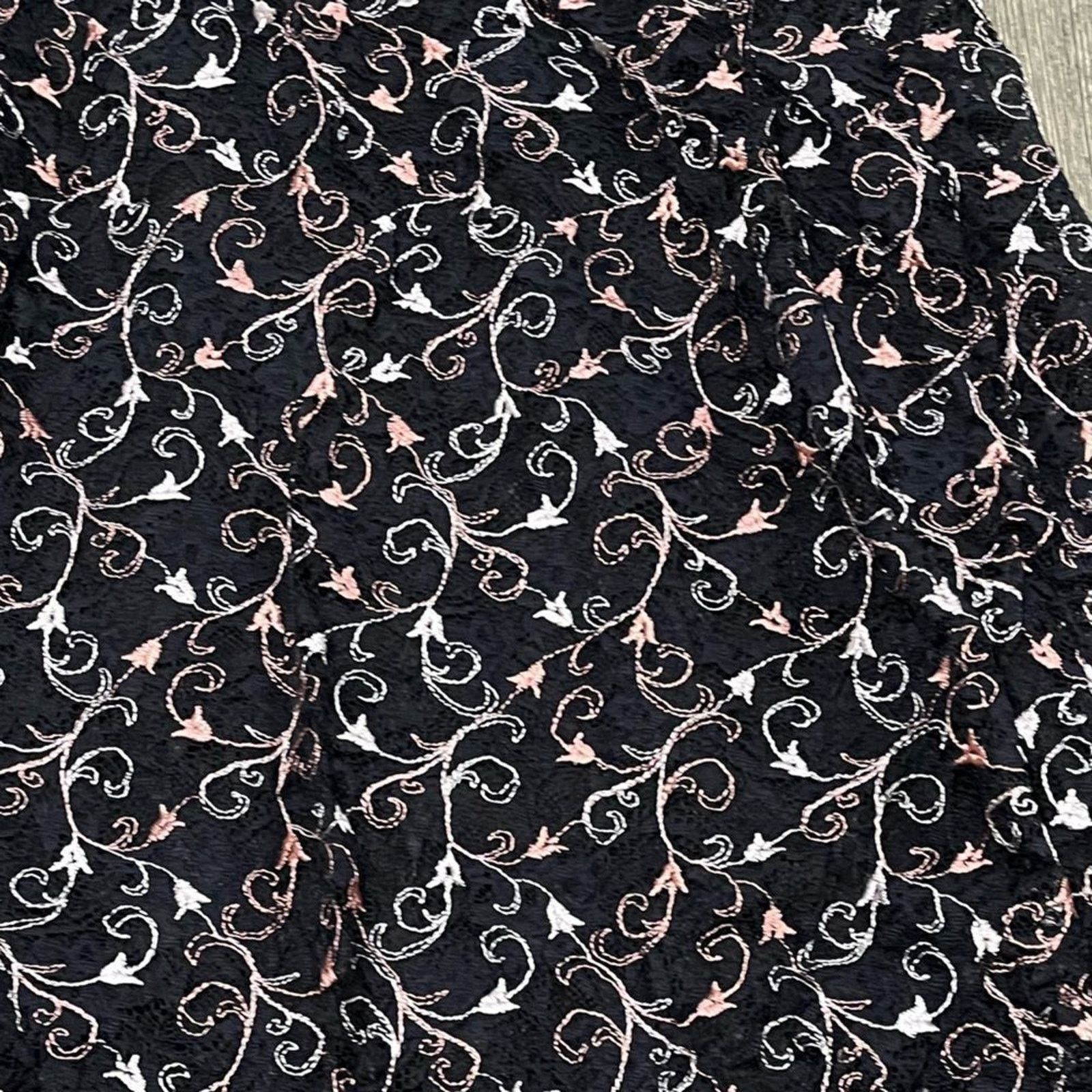 size? Lane Bryant Fit & Flare Midi Length Dress Size 22 Size 3XL / US 20-22 - 2 Thumbnail