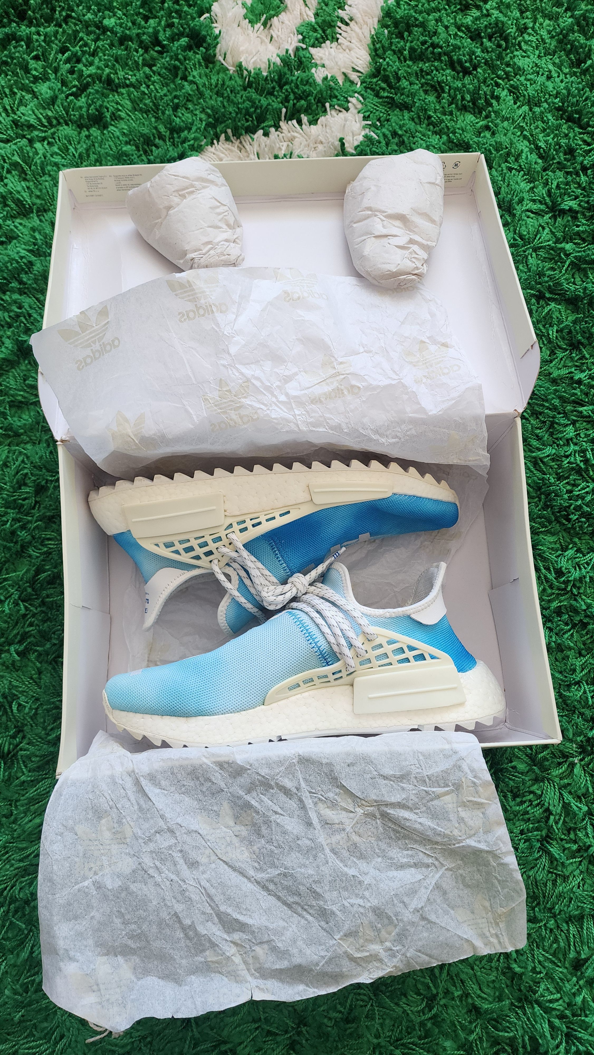 Adidas × Pharrell Pharrell x NMD Hu China Peace Pack Size US 9 / EU 42 - 6 Thumbnail
