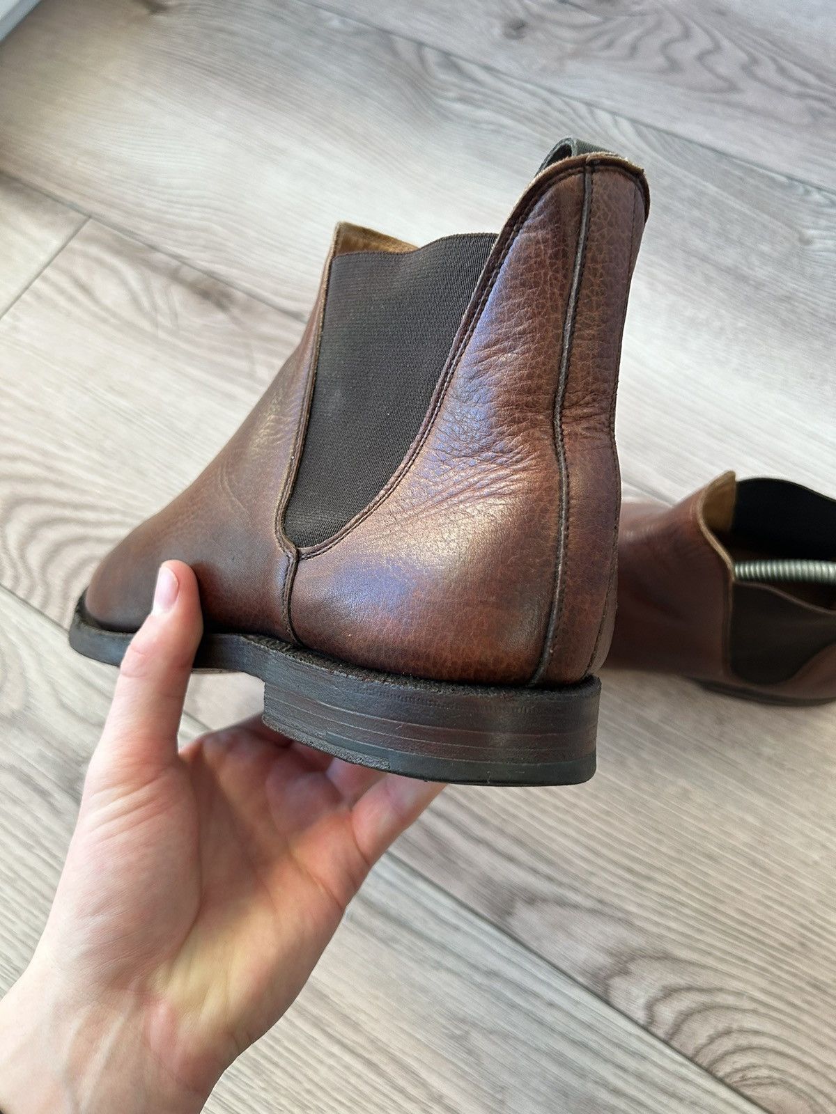 Crockett & Jones Crockett & Jones Chelsea 8 Brown Calf Size US 8 / EU 41 - 4 Thumbnail