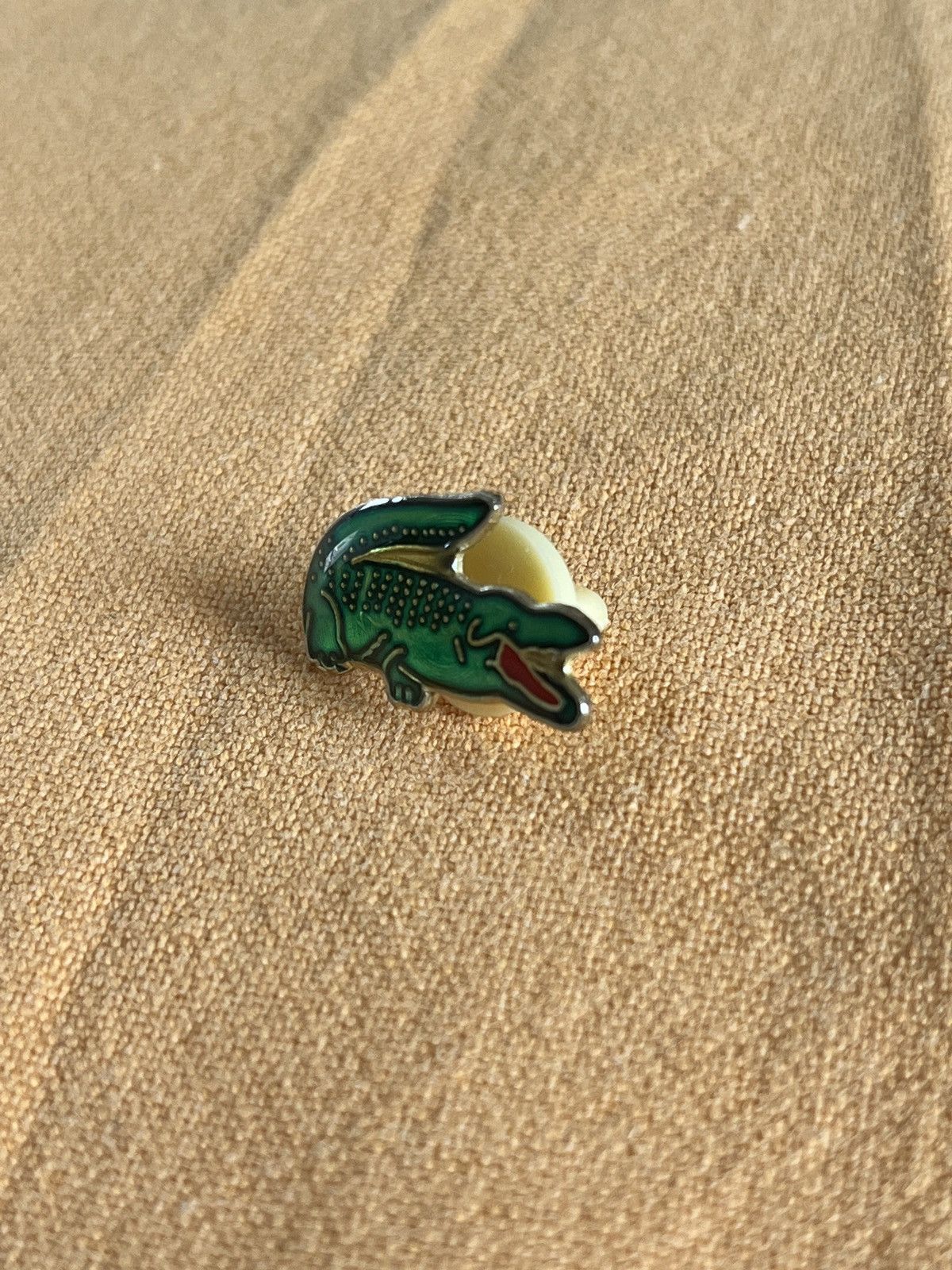 Lacoste Lacoste vintage logo pin Size ONE SIZE - 3 Thumbnail