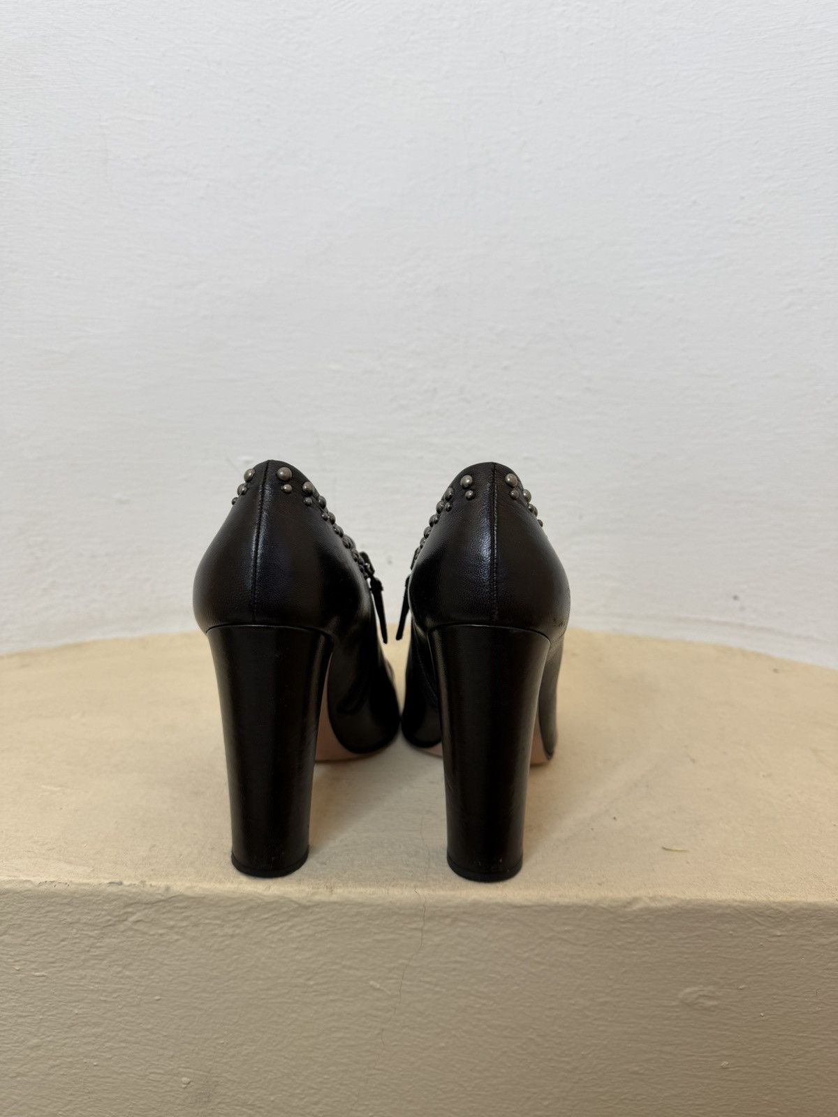 Prada Prada Leather Heels Top Studded Low Ankle Boots Nero Size 37 Size US 7 / IT 37 - 4 Thumbnail