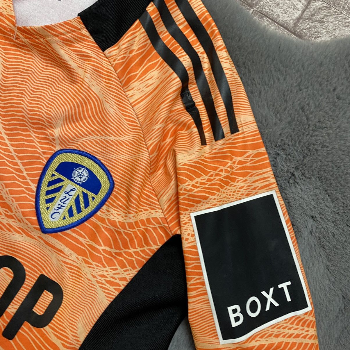 Adidas × Lids Rare Original Leeds United 2021/2022 Football Shirt Shorts Size 36R - 14 Thumbnail