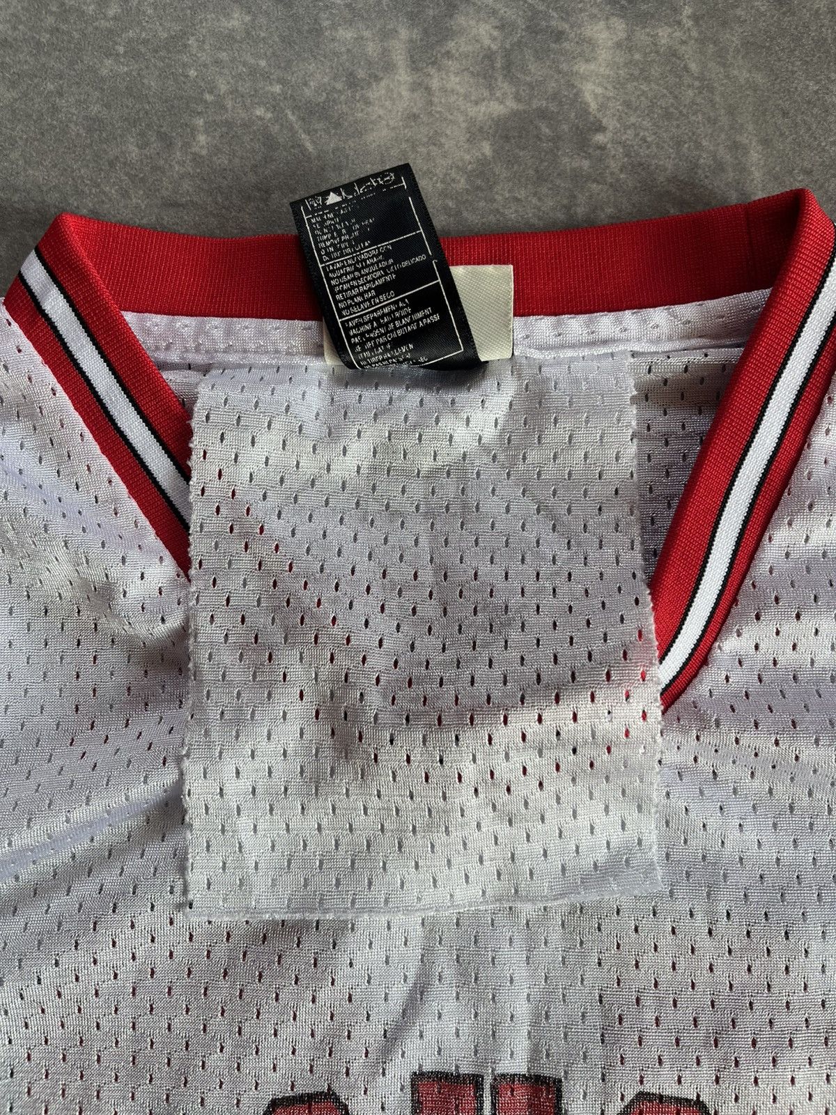 Vintage Inoue Takehiko Manga Slam Dunk Jersey Tank Top Size M Size US M / EU 48-50 / 2 - 10 Thumbnail