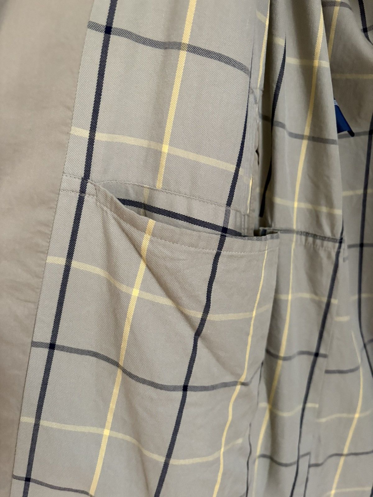 Burberry Vintage Deconstructed Burberry Trench Coat Size US L / EU 52-54 / 3 - 7 Thumbnail