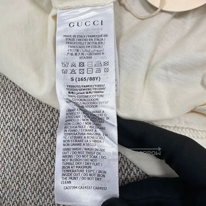 Gucci Gucci Short-sleeved T-shirt with horse buckle print Size S / US 4 / IT 40 - 4 Thumbnail