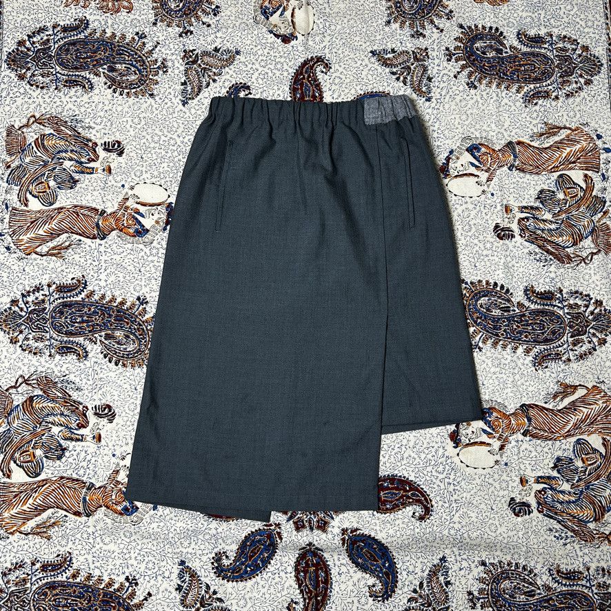 Comme des Garcons COMME DES GARCONS 2007 asymmetric skirt Size 26" / US 2 / IT 38 - 2 Thumbnail