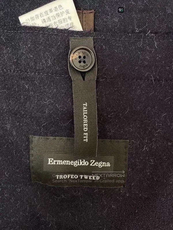 Ermenegildo Zegna Zegna Men's Classic Solid Casual Suit Jacket. Size US L / EU 52-54 / 3 - 4 Thumbnail
