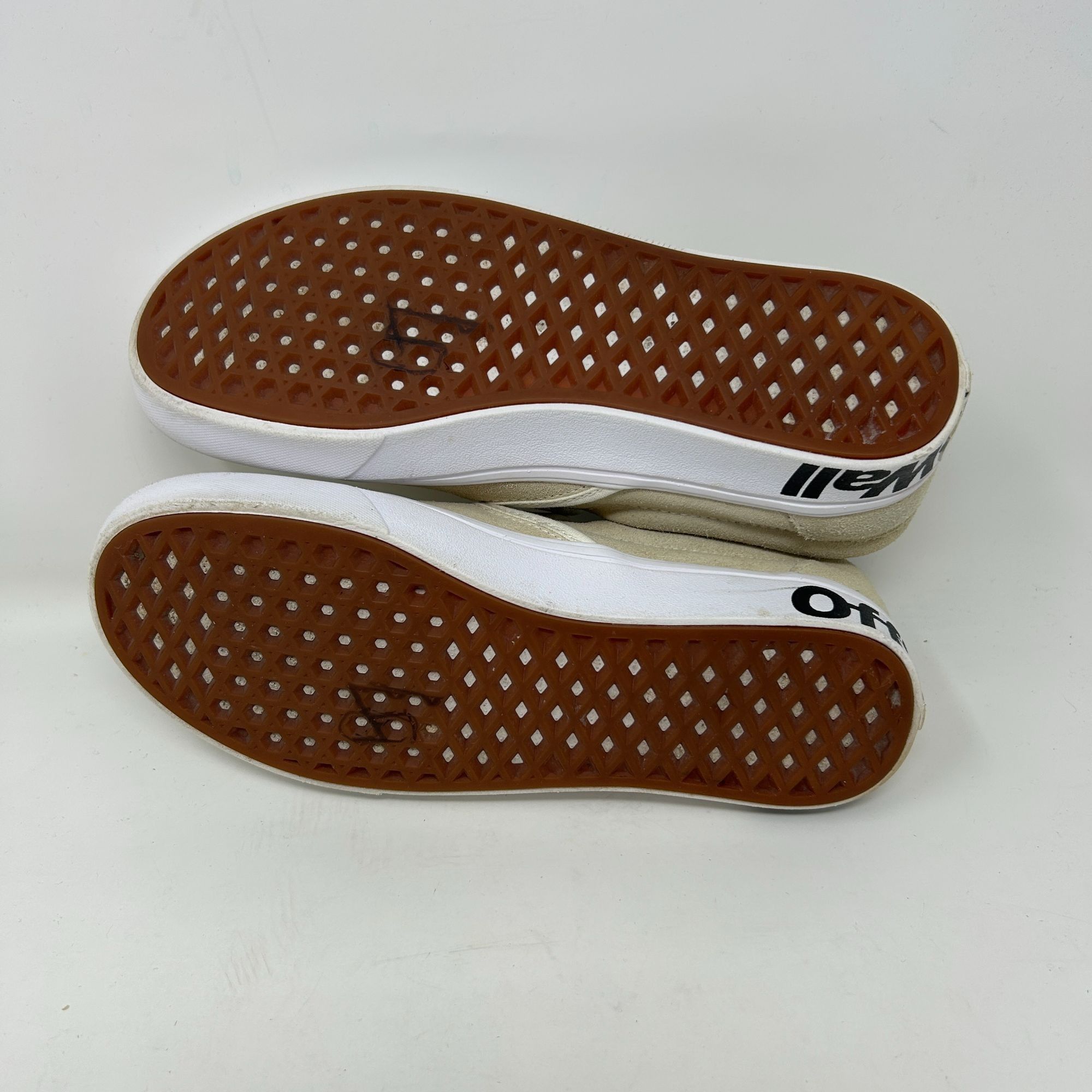 Vans VANS ComfyCush Classic Slip-On White/Cream M 7/ Wmns 8.5 Size US 8.5 / IT 38.5 - 8 Thumbnail