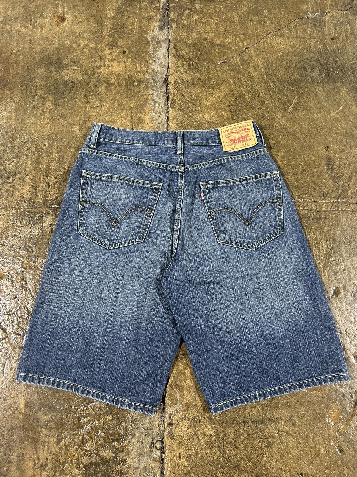 Levi's × Vintage Crazy Vintage Y2K Levi's 569 Jorts Essential Skater Jorts Size US 34 / EU 50 - 3 Thumbnail