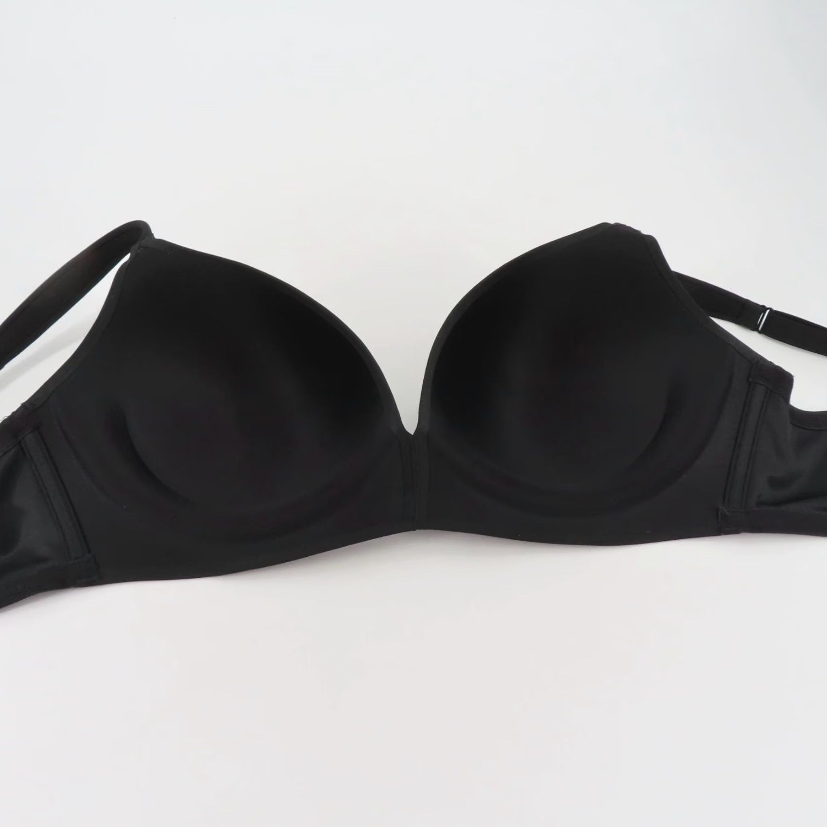 Vintage Cacique Bra Solid Black 38DDD Simply Wire Free Plunge Padded Wireless Plus Womens Shirt? Size ONE SIZE - 6 Thumbnail