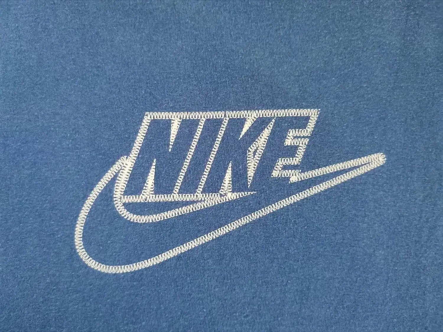 Nike Vintage Nike T Shirt Size US XXL / EU 58 / 5 - 4 Thumbnail