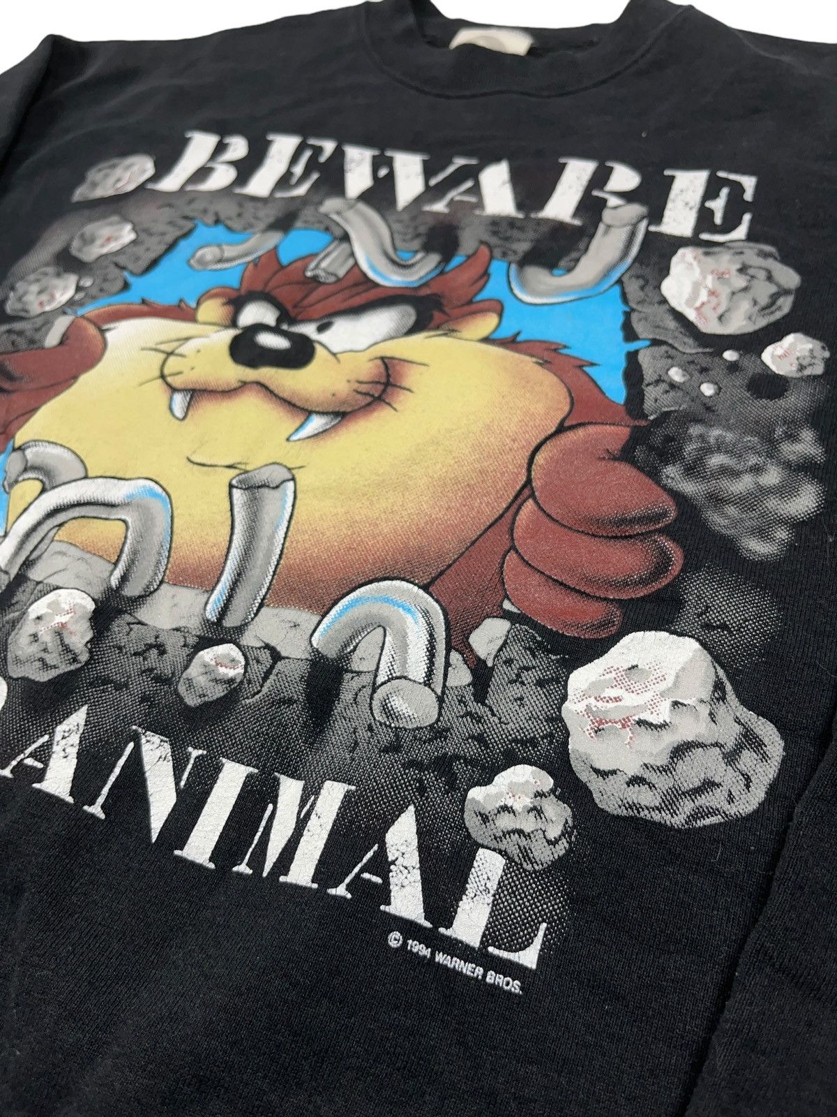 Cartoon Network × Vintage × Warner Bros Vintage 1994 Taz “Beware Wild Animal” Sweatshirt Size US L / EU 52-54 / 3 - 3 Thumbnail