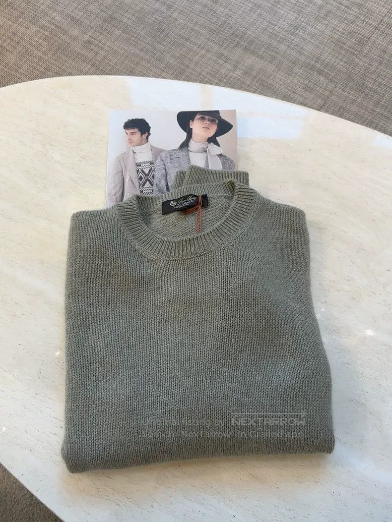 Loro Piana Loro Piana Women's Crew Neck Cashmere Sweater Size S / US 4 / IT 40 - 6 Thumbnail