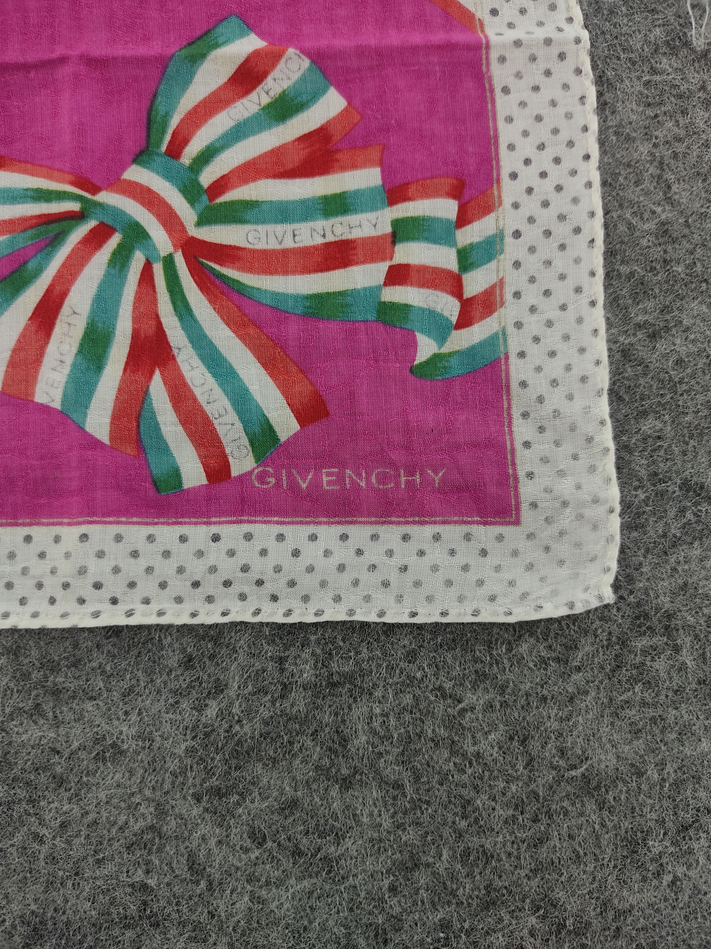 Givenchy × Vintage Vintage Givenchy Handkerchief Neckerchief Bandana H067A Size ONE SIZE - 3 Thumbnail