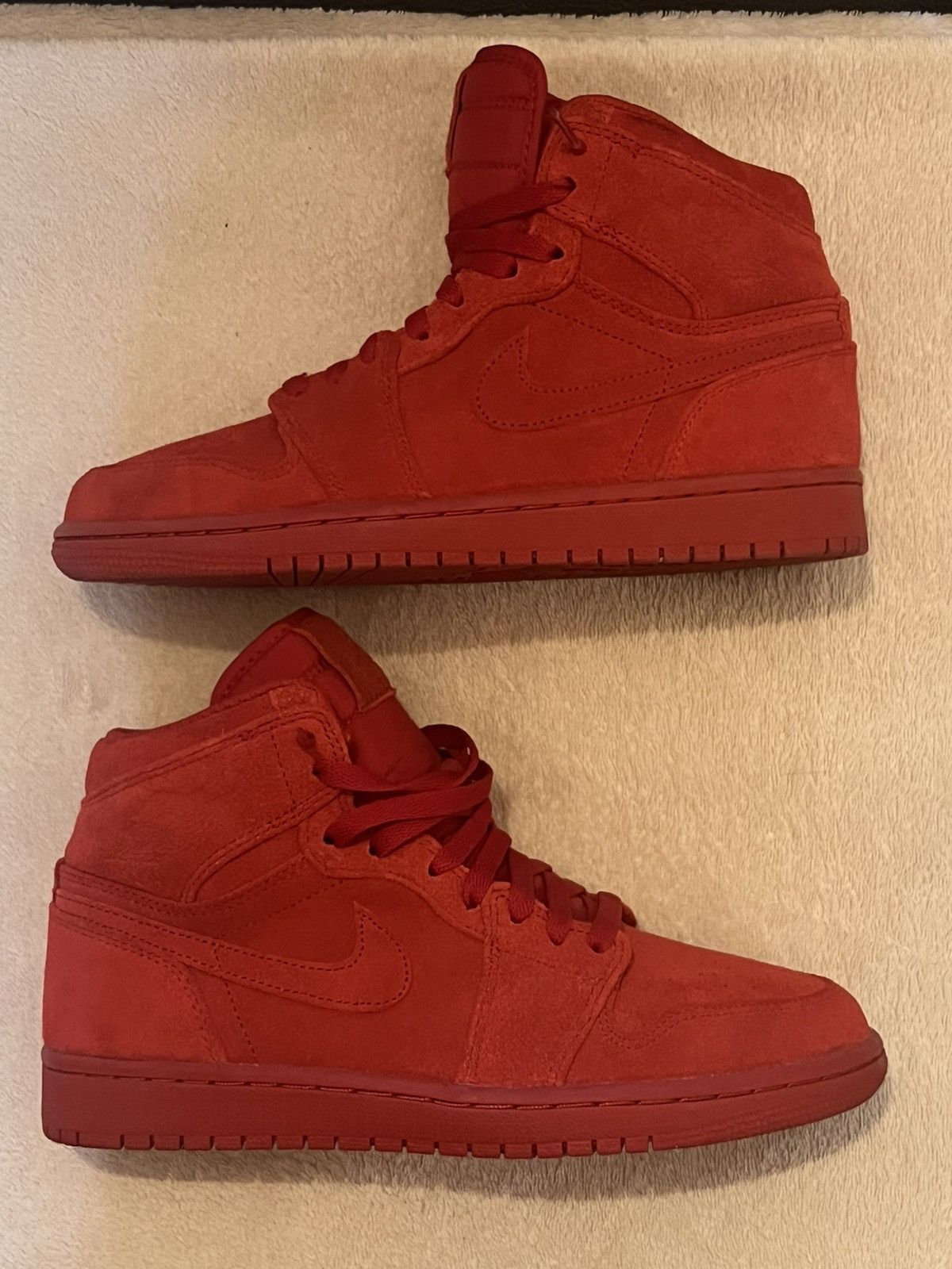Nike Air Jordan 1 Mid „Suede Gym Red“ Size US 7 / IT 37 - 1 Thumbnail