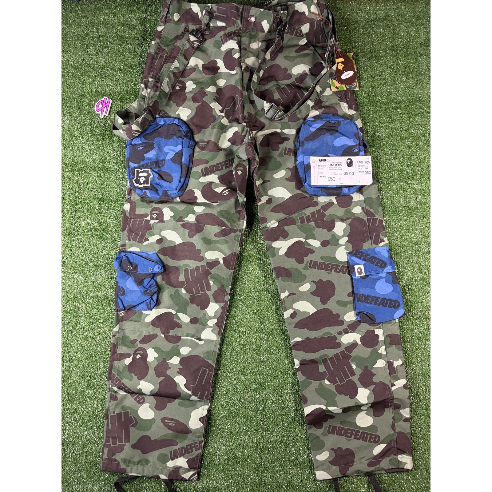Bape Bape X Undefeated Multi-Pouch Camo Cargo Pants XL Size US 38 / EU 54 - 1 Thumbnail