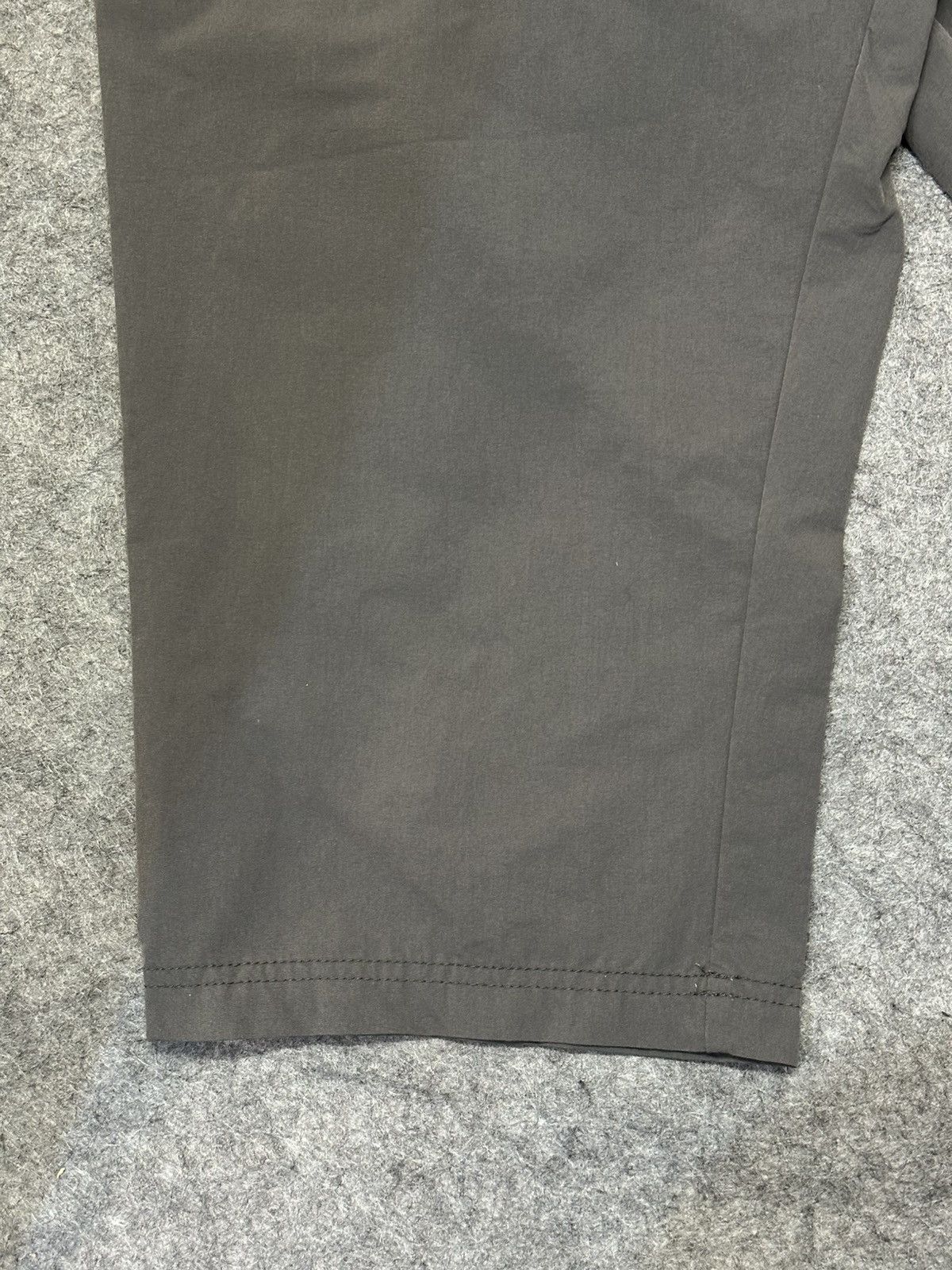 Puma PUMA dark grey track pants with a 3/4 length. Size US 30 / EU 46 - 3 Thumbnail