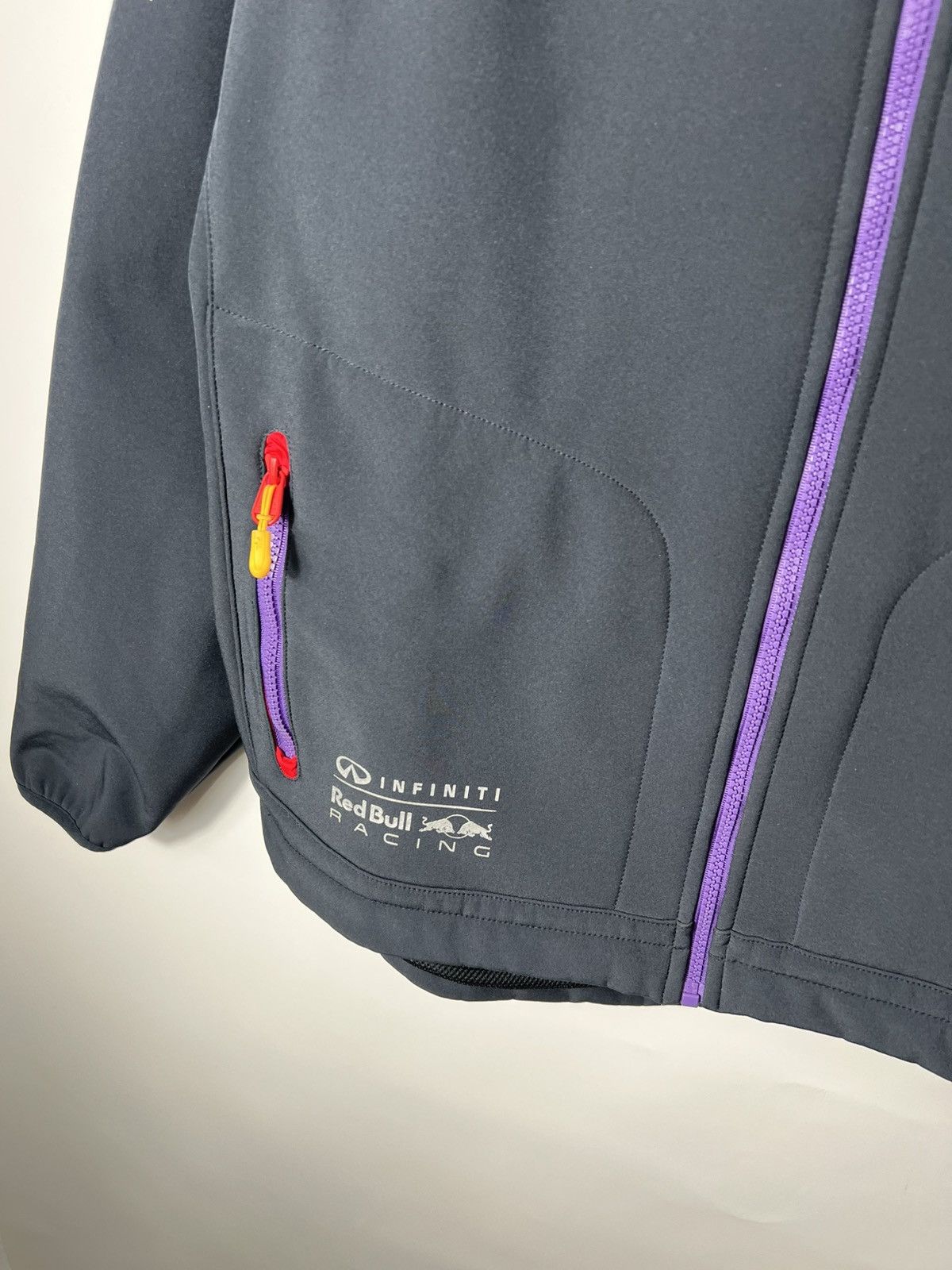Formula 1 Vintage Infinity Red Bull Racing Jacket F1 Y2K Size US M / EU 48-50 / 2 - 4 Thumbnail