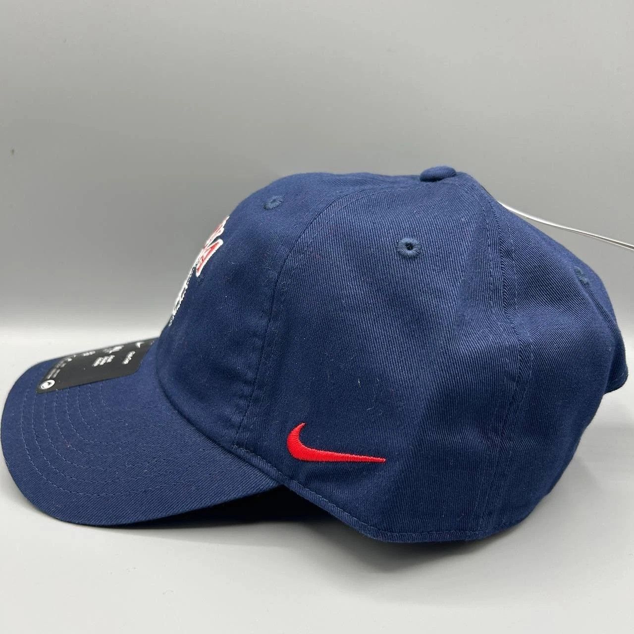 Nike Arizona Wildcats x Nike Club Hat Men M-L Strap Back Cotton Size ONE SIZE - 6 Thumbnail