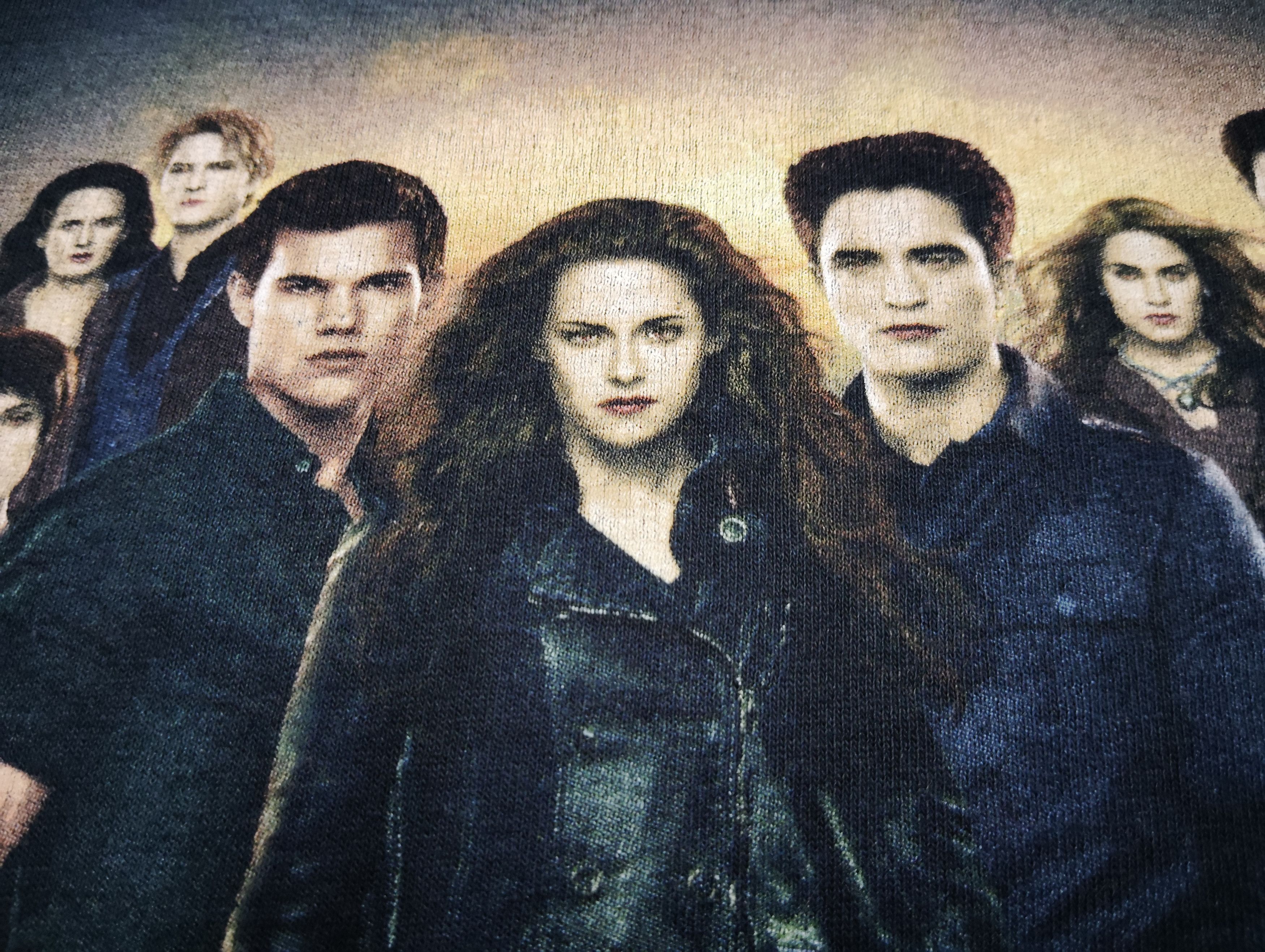 Other THE TWILIGHT SAGA BREAKING DAWN Size US M / EU 48-50 / 2 - 4 Thumbnail
