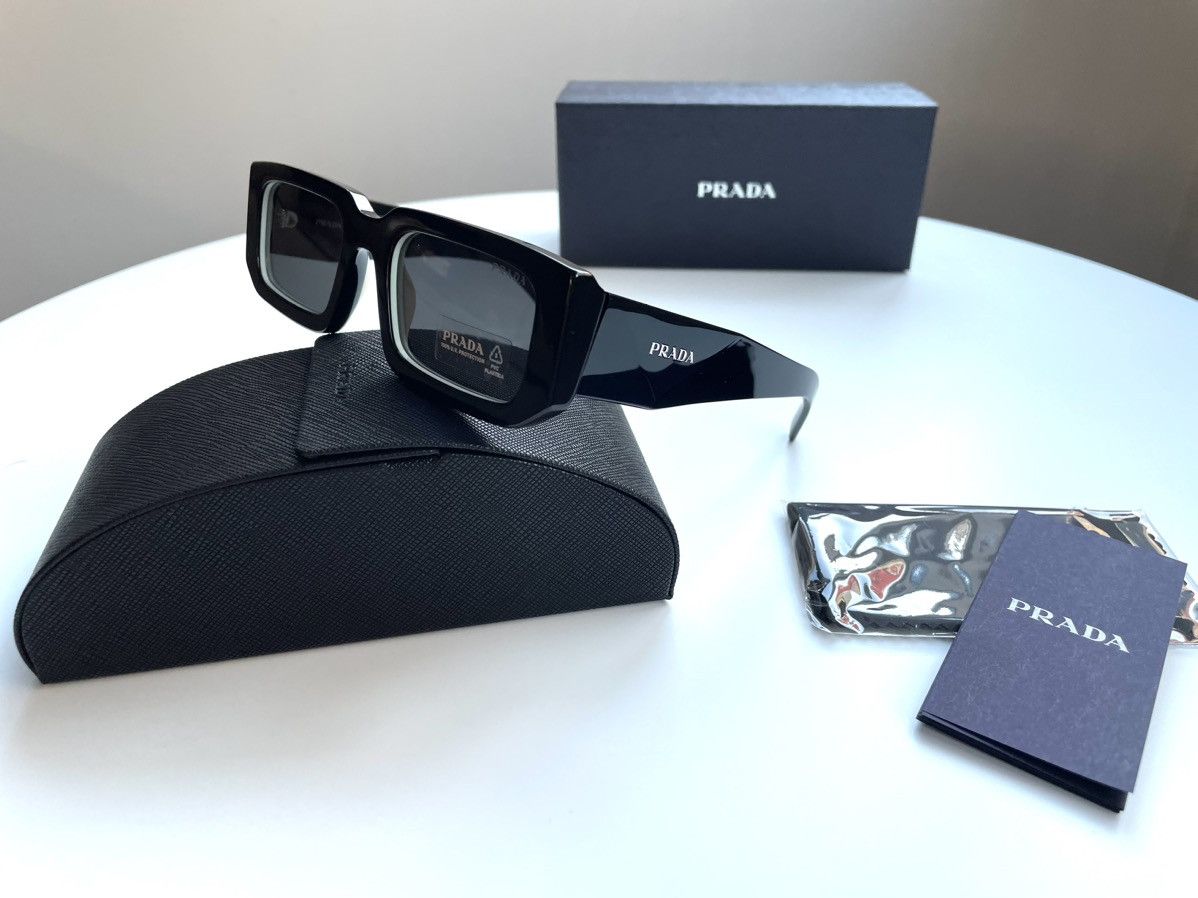 Prada Prada Symbole sunglasses SPR 06YS 09Q5S0 53. New Collection Size ONE SIZE - 3 Thumbnail