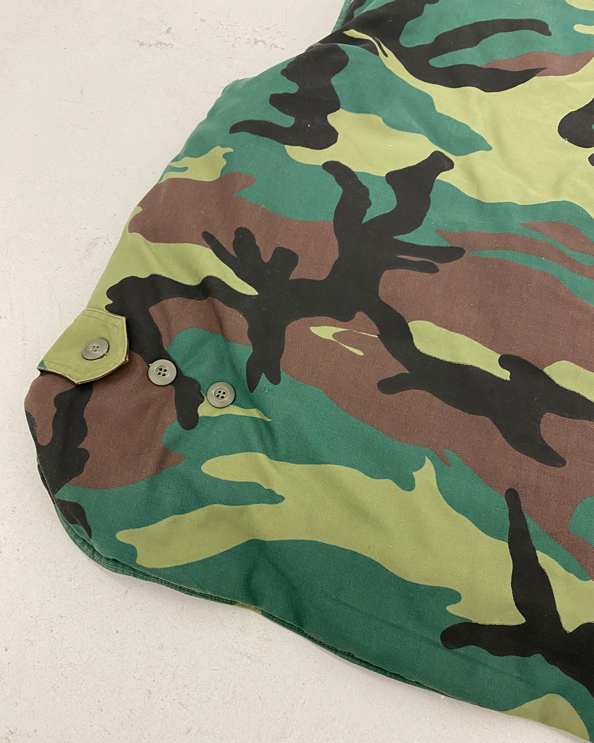 Vintage 1990s U.S.M.C. Survival M-89 Camo Padded Vest Size US M / EU 48-50 / 2 - 3 Thumbnail