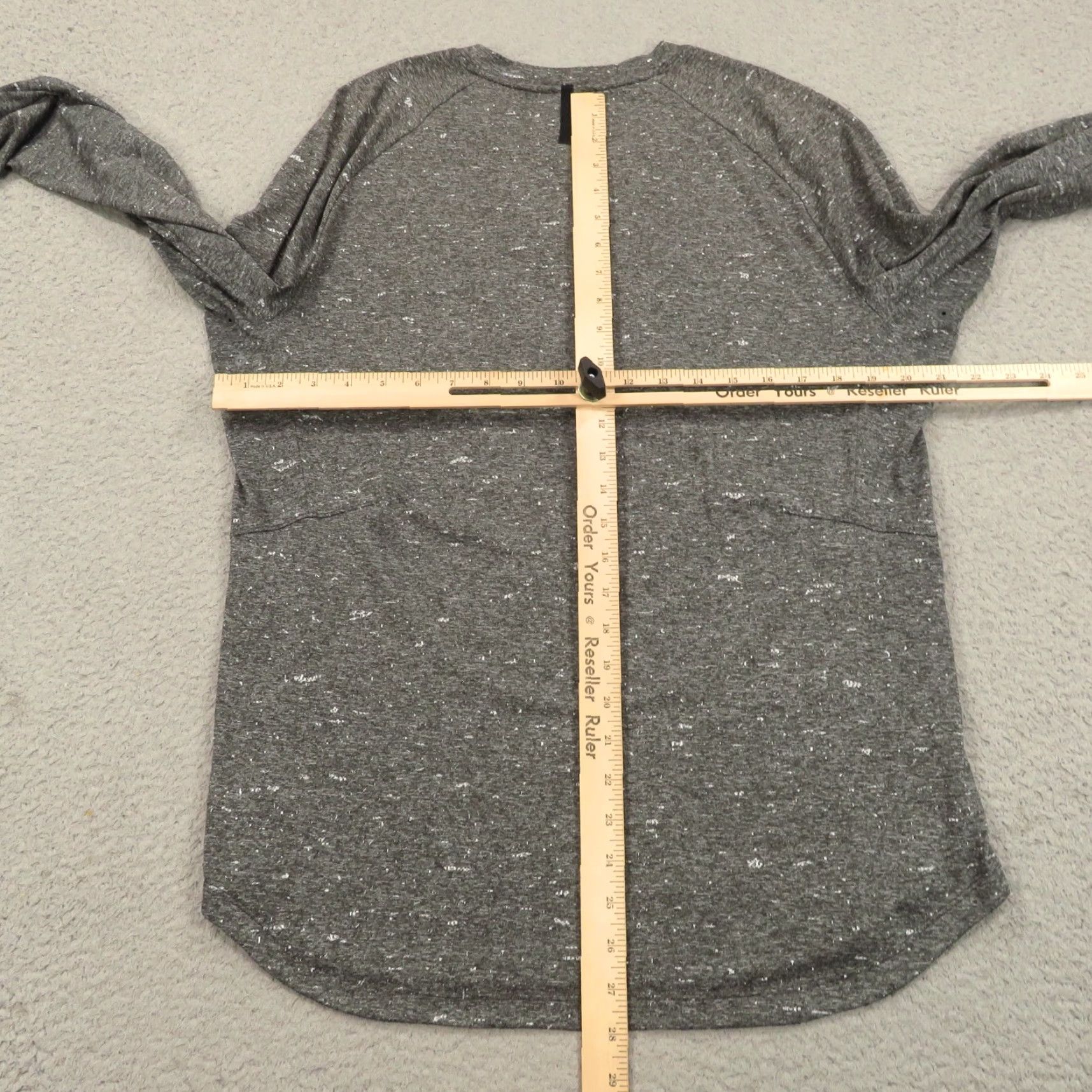 Lululemon Lululemon Shirt Mens Medium Heather Grey Long Sleeve Free Form Pullover Vented Size US M / EU 48-50 / 2 - 6 Thumbnail