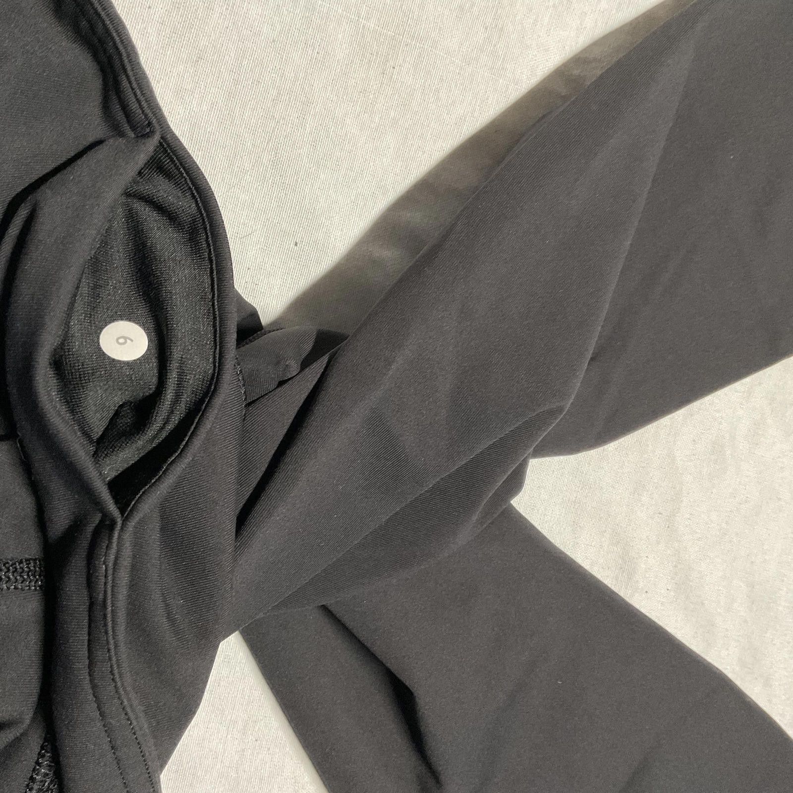Lululemon Lululemon black leggings Size 28" / US 6 / IT 42 - 2 Thumbnail