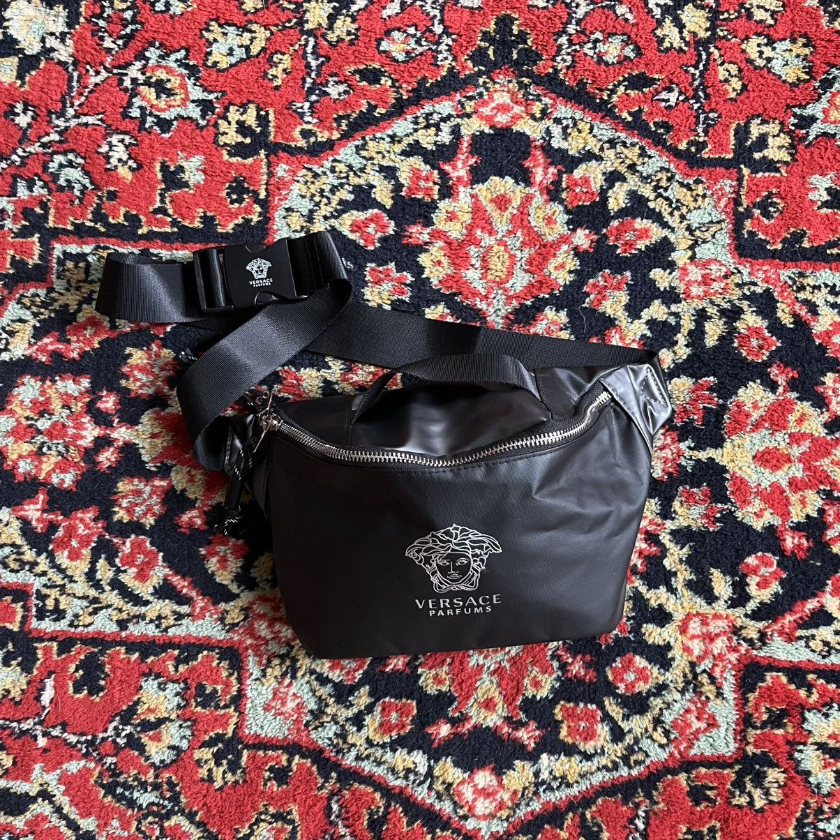 Versace Versace Parfums Black Faux Leather Cross Body Belt Bag Fanny Size ONE SIZE - 2 Thumbnail