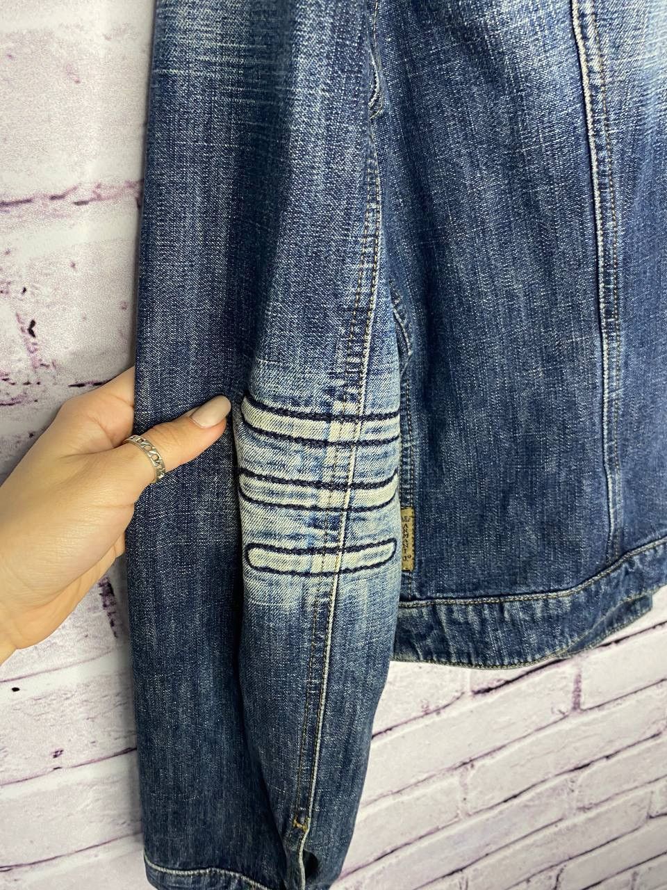 Armani WOMENS VINTAGE RARE ARMANI JEANS DENIM JACKET SiZe S Size S / US 4 / IT 40 - 7 Thumbnail