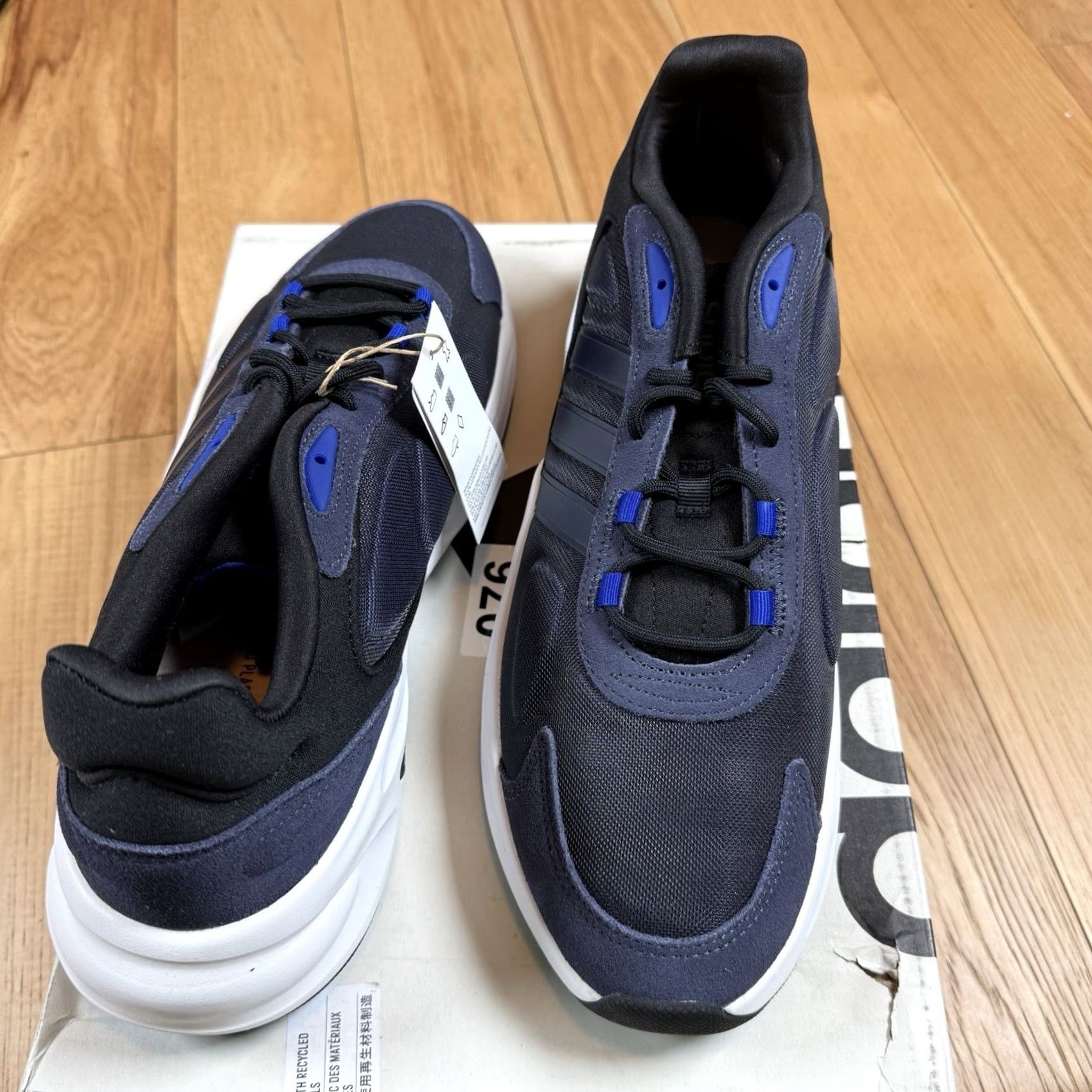 Adidas Adidas Ozelle Sneaker Men's 12.5 Black Blue H03506 Running Athletic Footwear New in Box Size US 13 / EU 46 - 2 Thumbnail