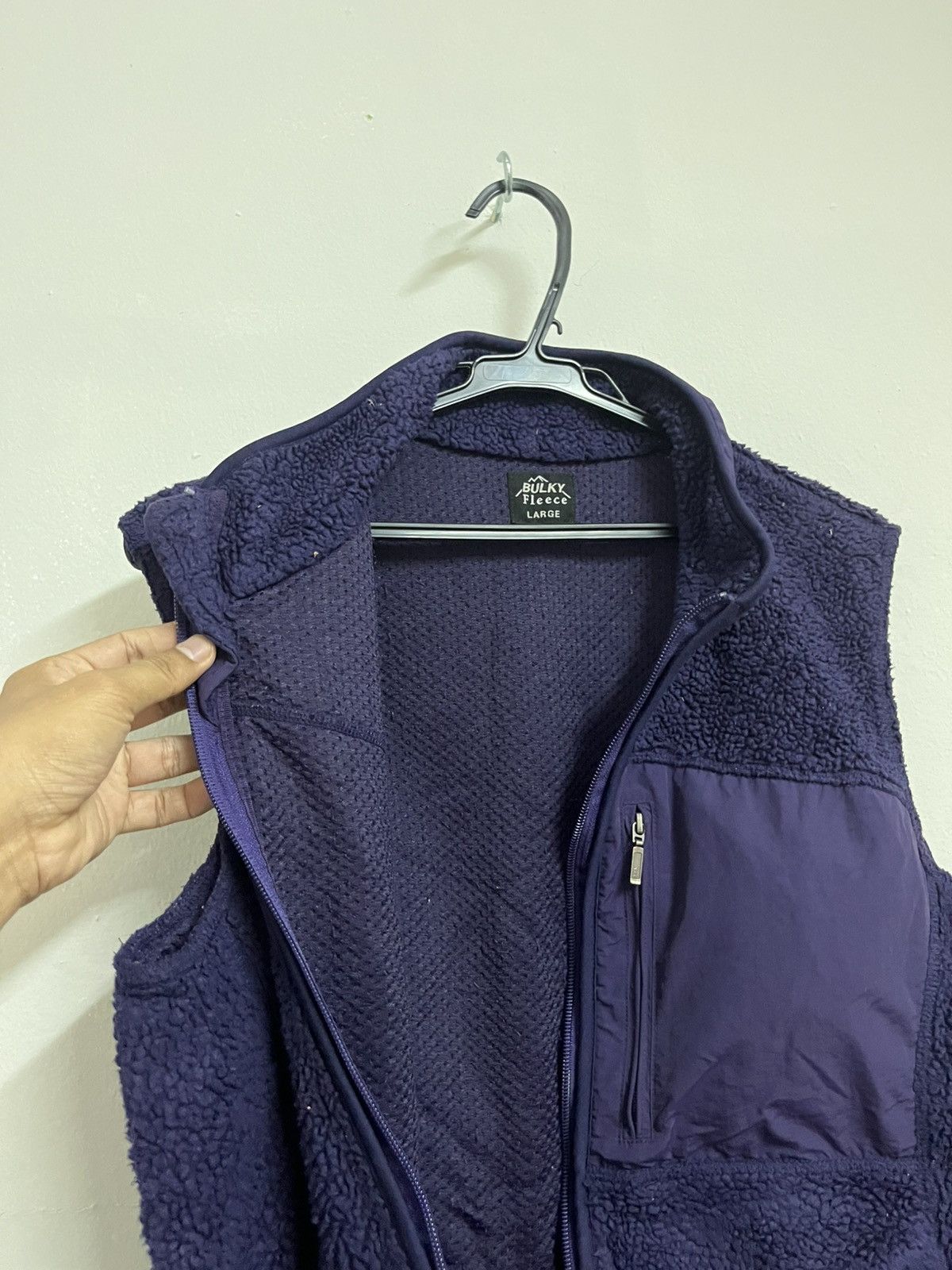 Mountain Hardwear Outdoor Wear DEEP PILE BULKY FLEECE technical Vests Size US L / EU 52-54 / 3 - 9 Thumbnail