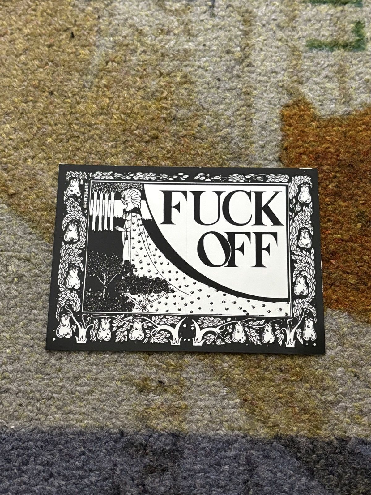 Supreme Supreme Fuck Off Sticker 2016 Size ONE SIZE - 1 Preview