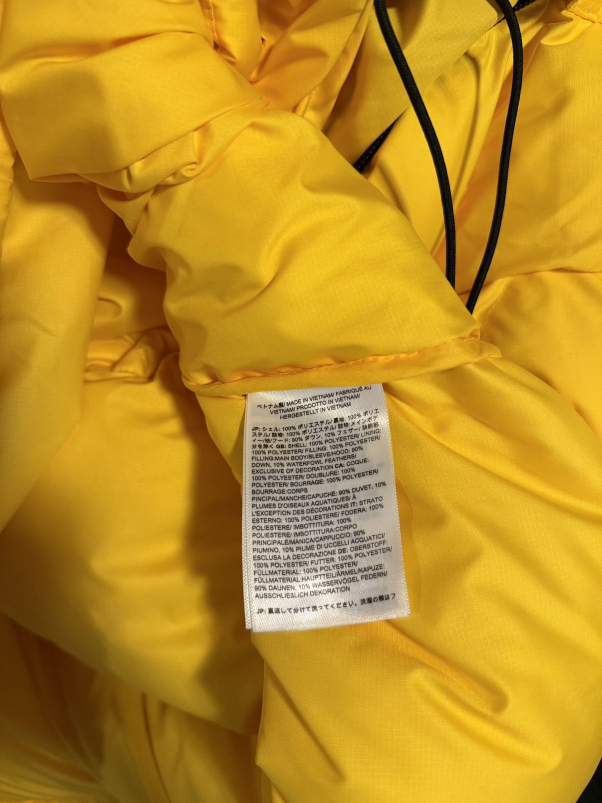 Supreme × The North Face 800-Fill Half Zip Hooded Pullover Yellow (L) Size US L / EU 52-54 / 3 - 8 Thumbnail