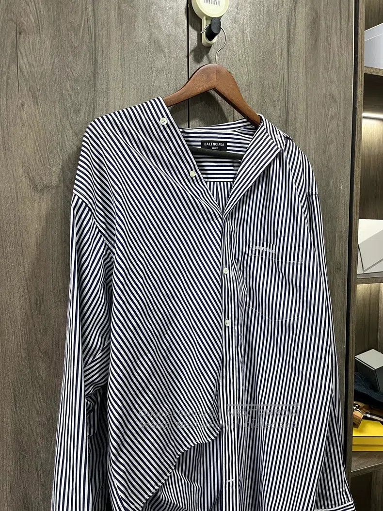 Balenciaga Balenciaga Striped Loose Shirt Size US XXS / EU 40 - 9 Thumbnail
