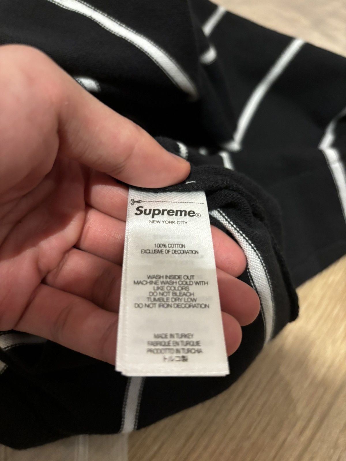 Supreme Supreme stripe raglan l/s top Size US S / EU 44-46 / 1 - 7 Thumbnail