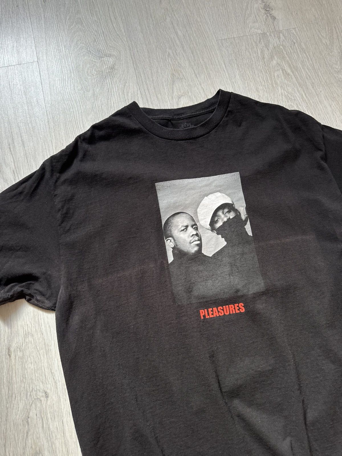Pleasures OutKast Pleasures Collab Album Tee Black Xl Mens Shirt Size US XL / EU 56 / 4 - 3 Thumbnail
