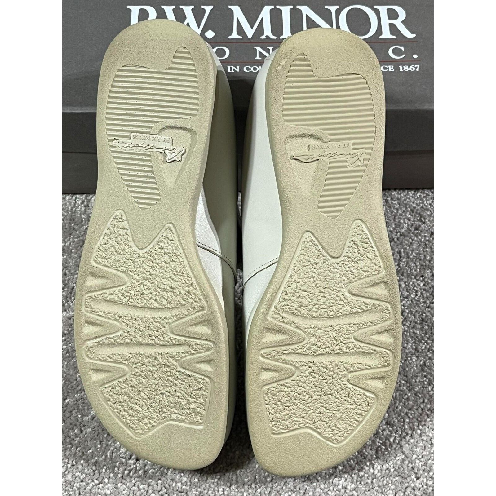 Other Vintage PW Minor & Son Womens 8 B Princess Shoes 71090 Clay Size US 8 / IT 38 - 8 Thumbnail