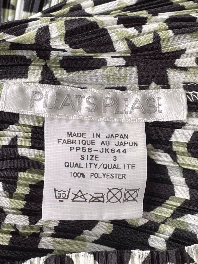 Issey Miyake Issey Miyake size:3 Black and white star snowflake short-s Size M / US 6-8 / IT 42-44 - 7 Thumbnail