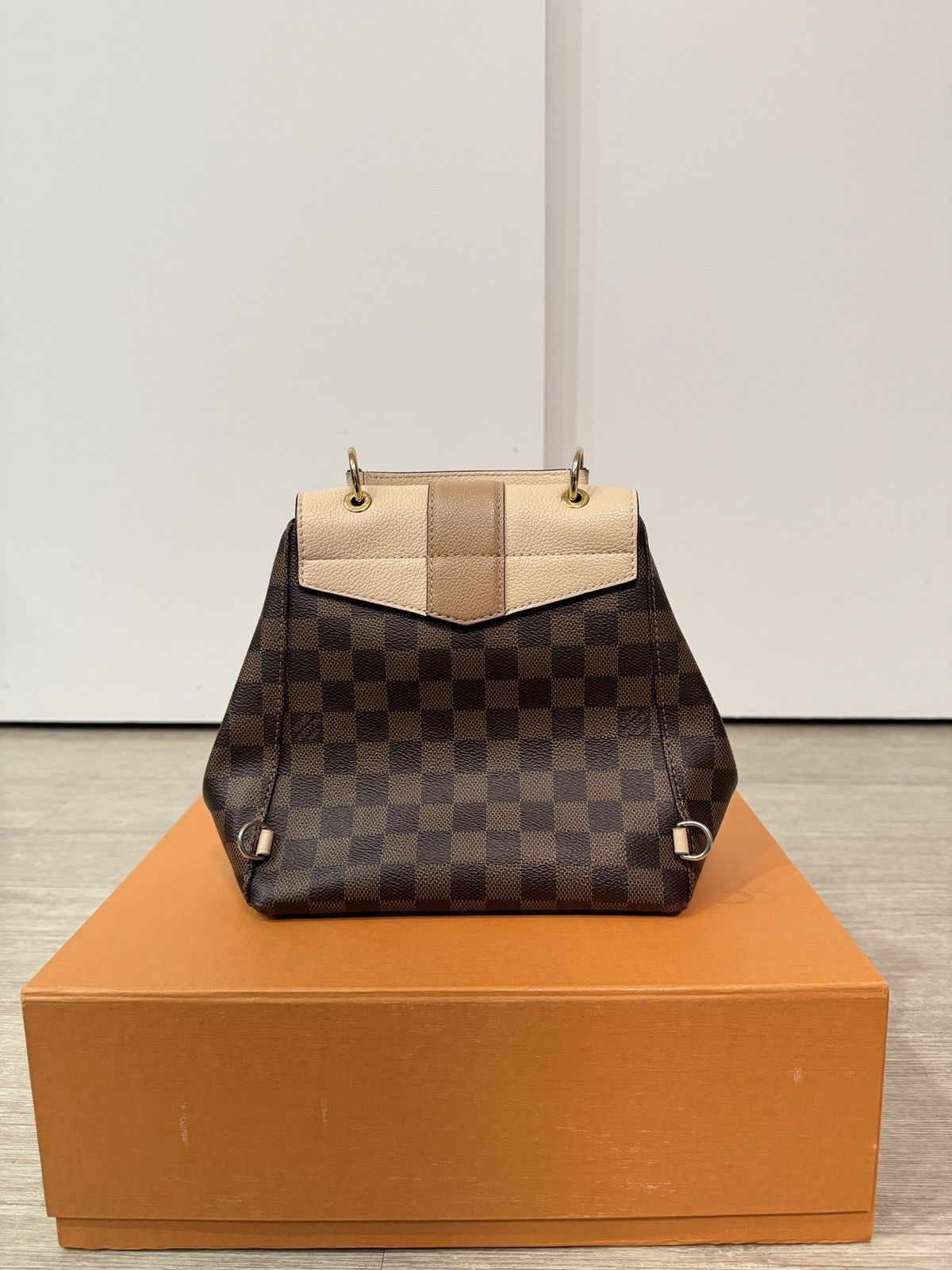 Louis Vuitton Louis Vuitton Clapton Damier Leather Backpack - Brown Size ONE SIZE - 2 Thumbnail