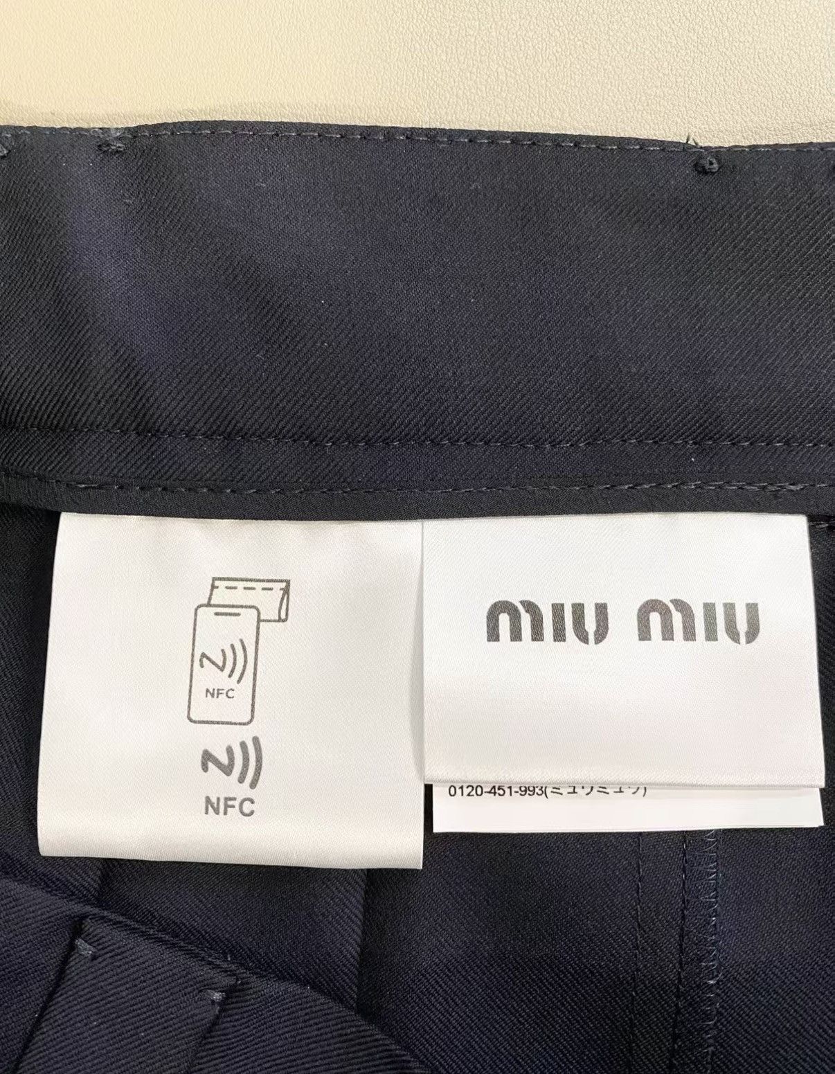 Miu Miu Miu Miu Size 38 Navy Blue Low Waist Pleated Skirt J33 Size XS / US 0-2 / IT 36-38 - 4 Thumbnail